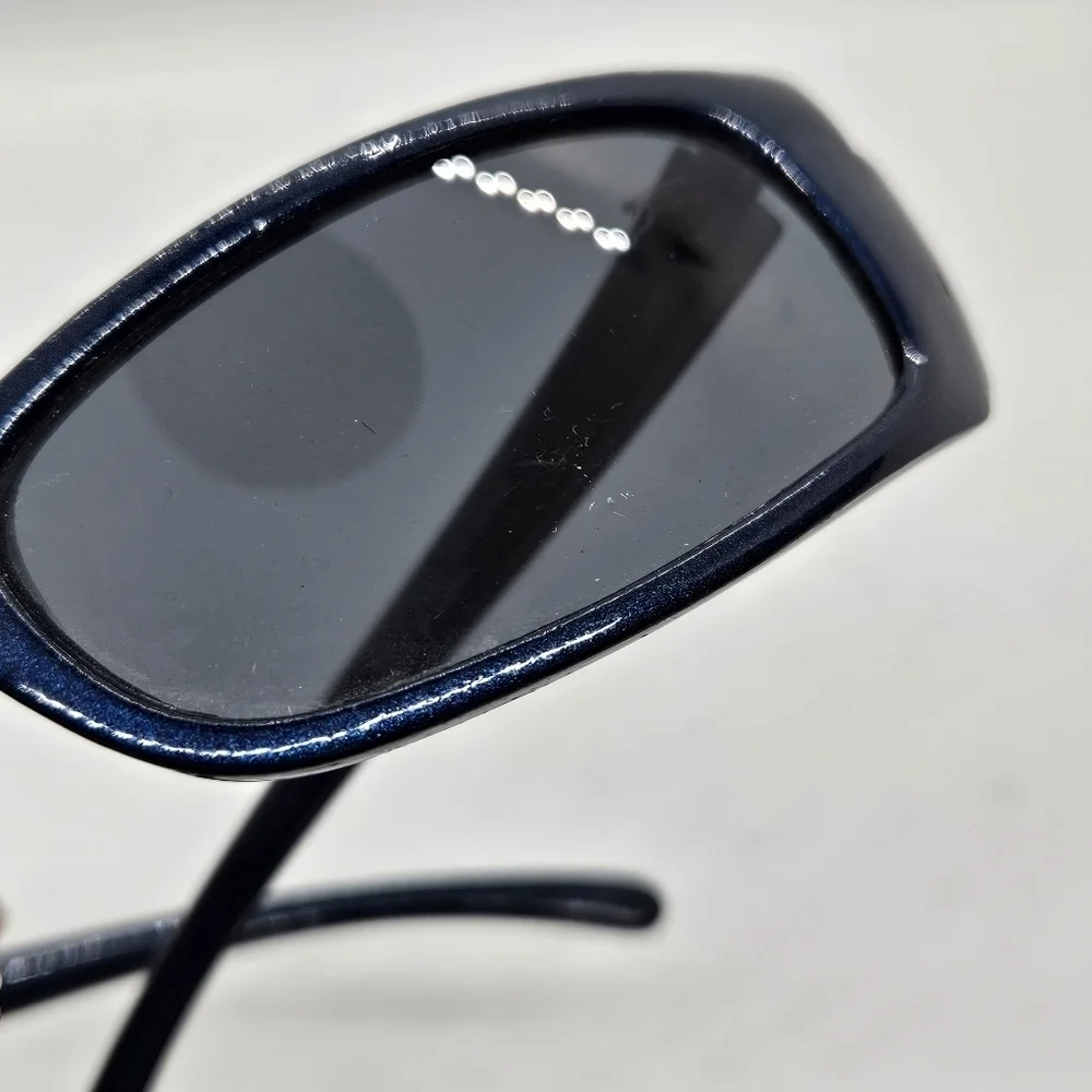 Greenbrier International blue kids sunglasses